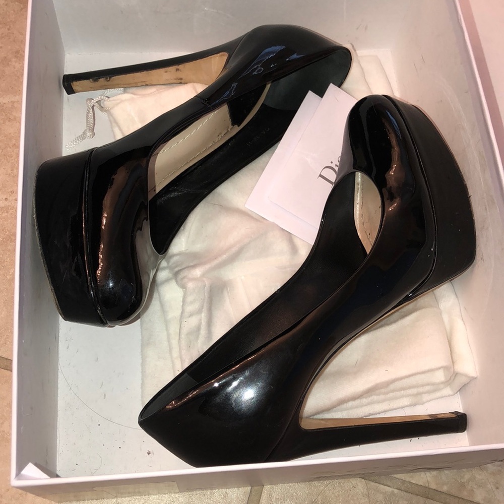 100% authentic Dior women’s - miss Dior pump in black with box - Picture 2 of 7